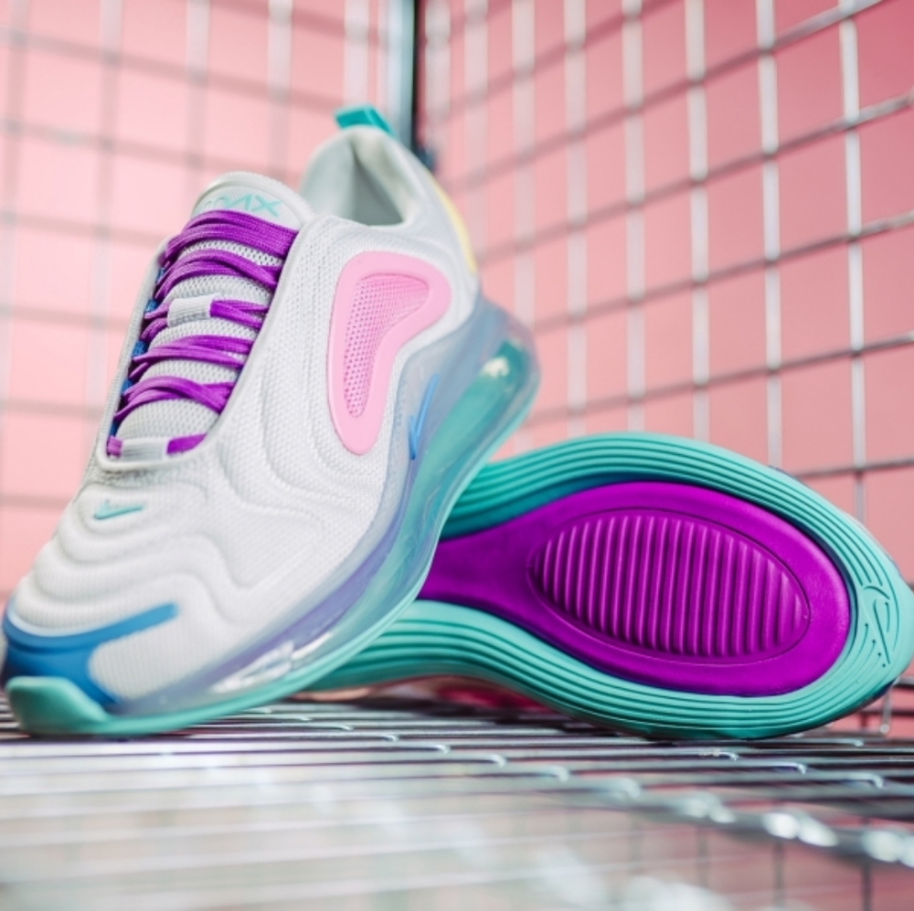 NEW Nike Air Max 720 - Picture 4 of 5